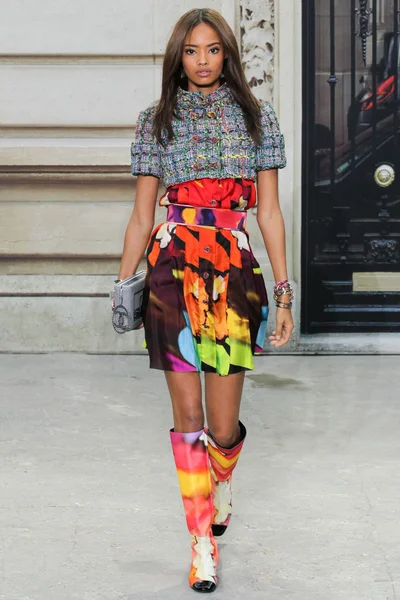 Look 14